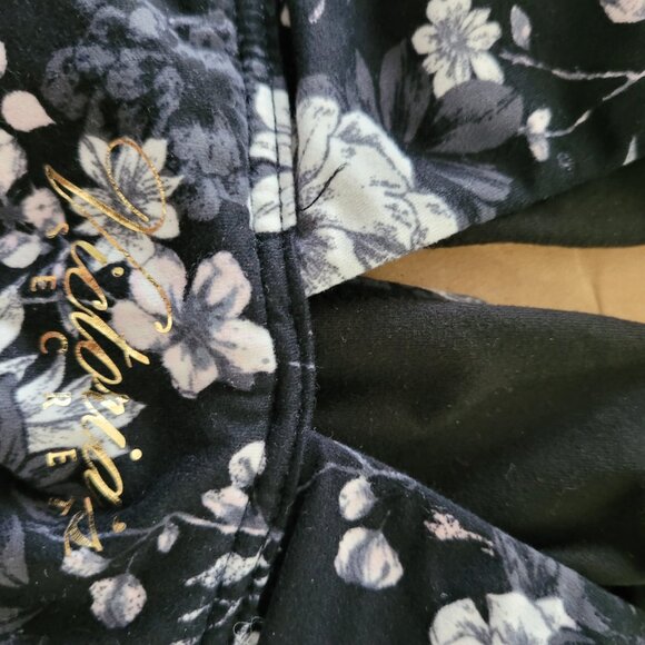 Victoria's Secret Bralettes - Picture 4 of 10